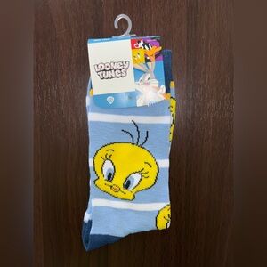 TWEETY BIRD NOVELTY CREW SOCKS NWT MEN’S SHOE SIZE 8-12